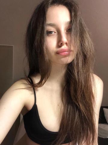 Моника фото 2